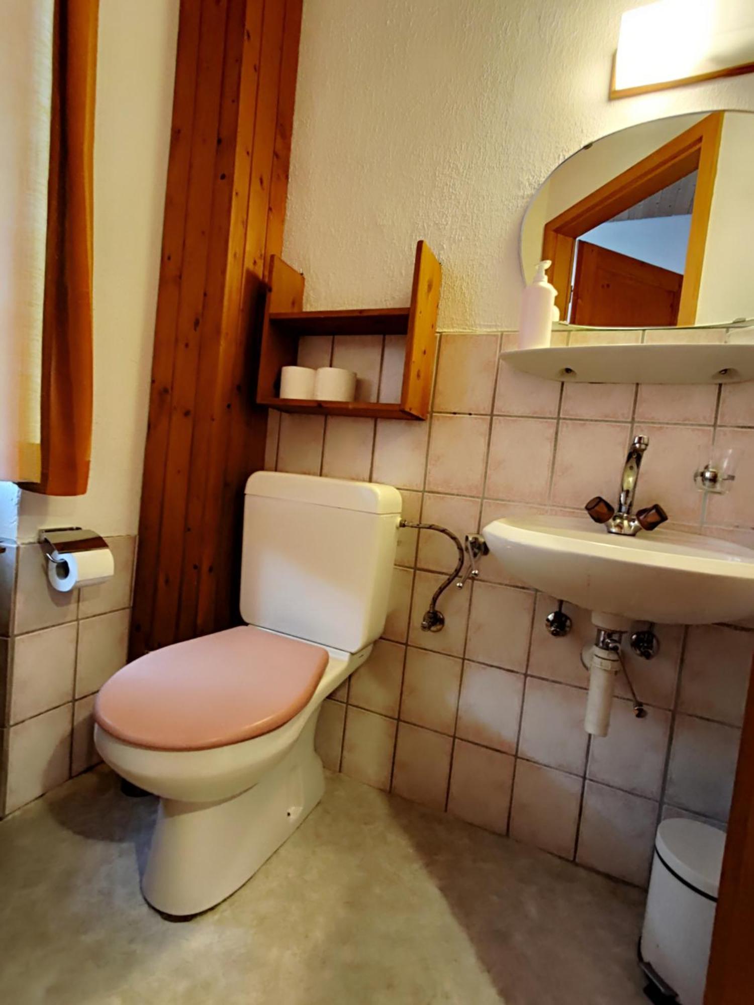 Maison D'Hotes De La Gare Montbovon Экстерьер фото